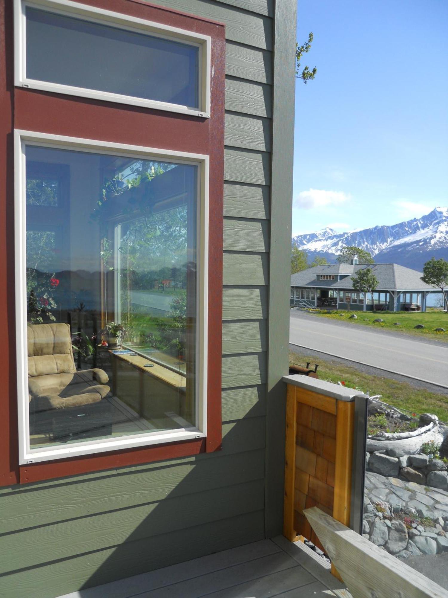 Seward Front Row Bed And Breakfast ภายนอก รูปภาพ