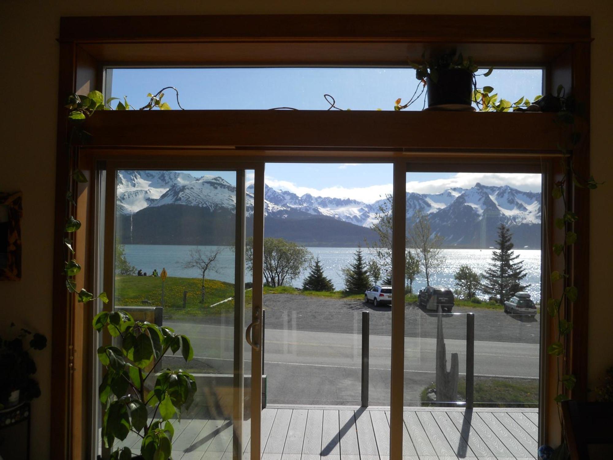 Seward Front Row Bed And Breakfast ภายนอก รูปภาพ