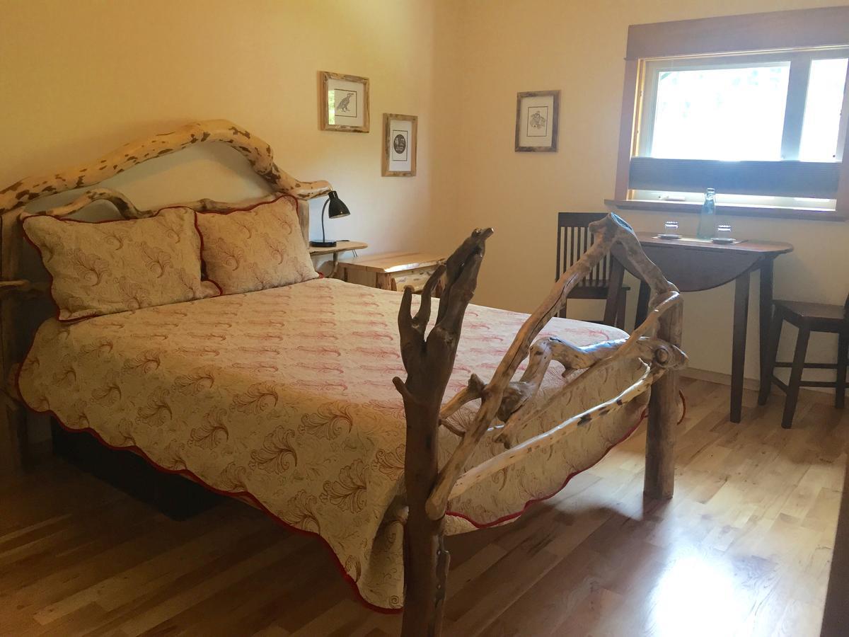 Seward Front Row Bed And Breakfast ภายนอก รูปภาพ