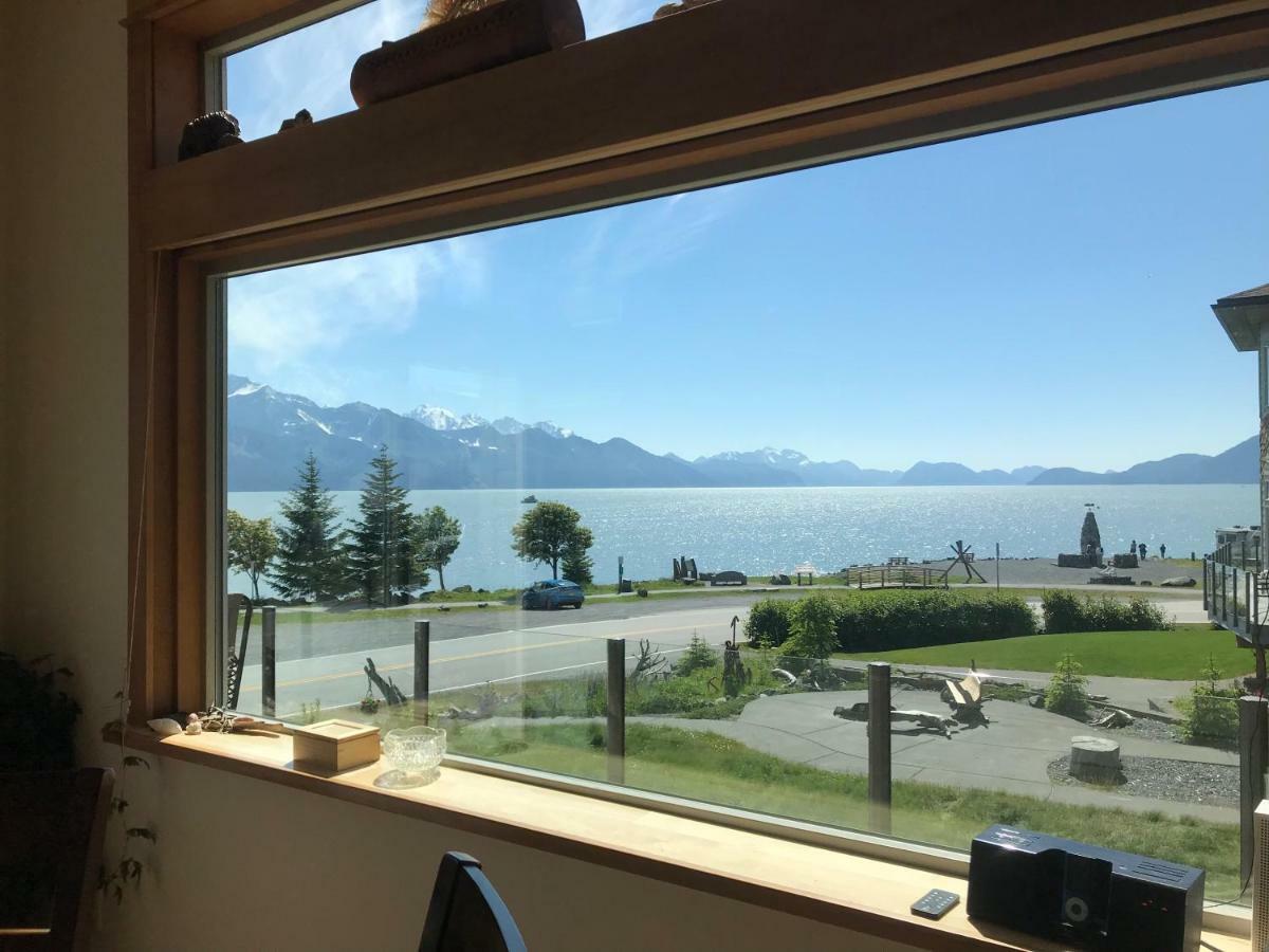 Seward Front Row Bed And Breakfast ภายนอก รูปภาพ